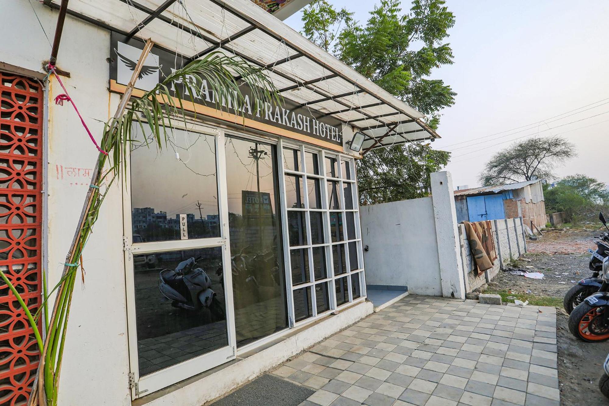 Hotel Fabexpress Pramila Prakash Nagpur Exterior foto